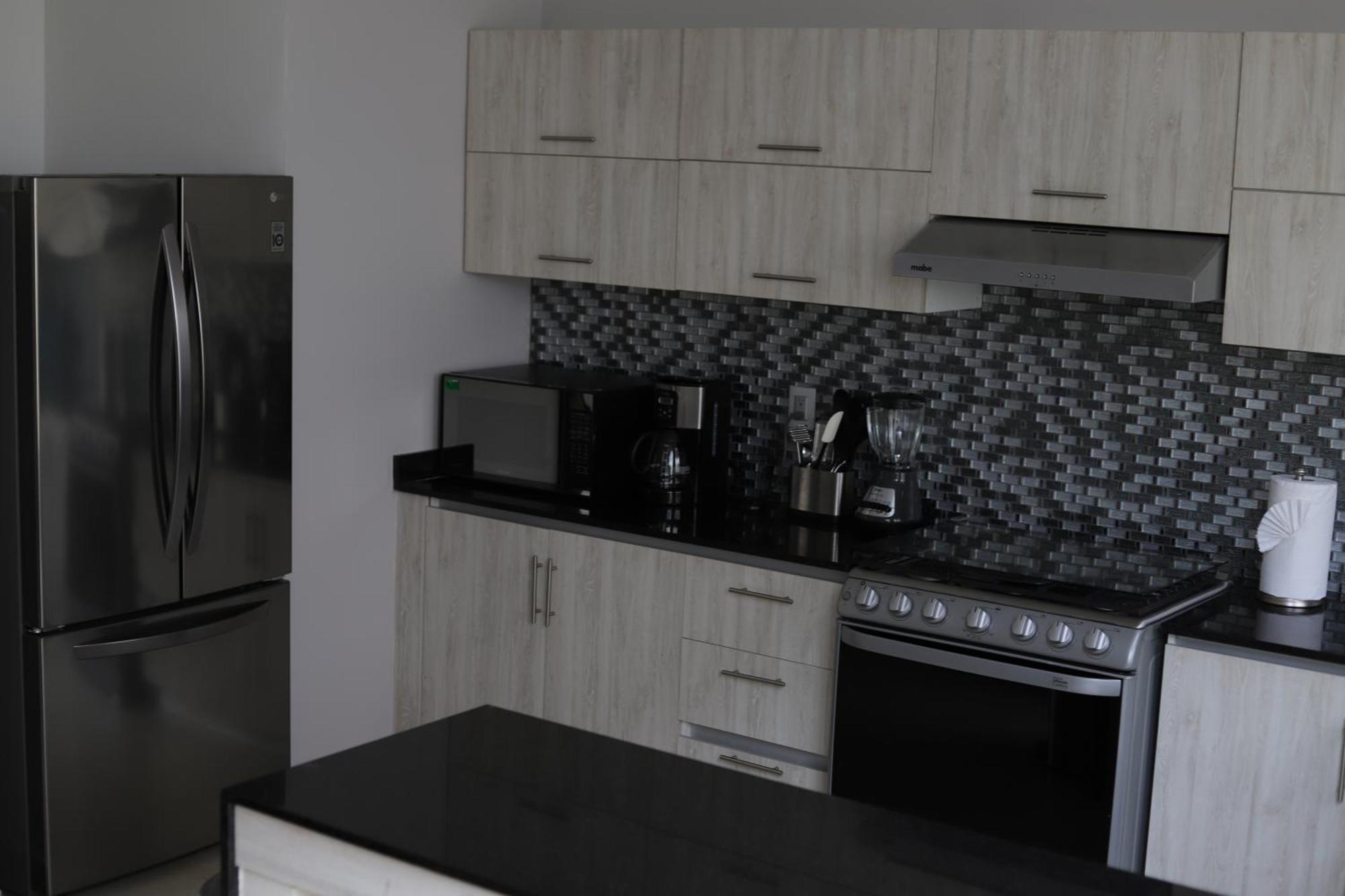 Encantadora Y Calida Casa Nueva, Alberca Privada Сasa de vacaciones